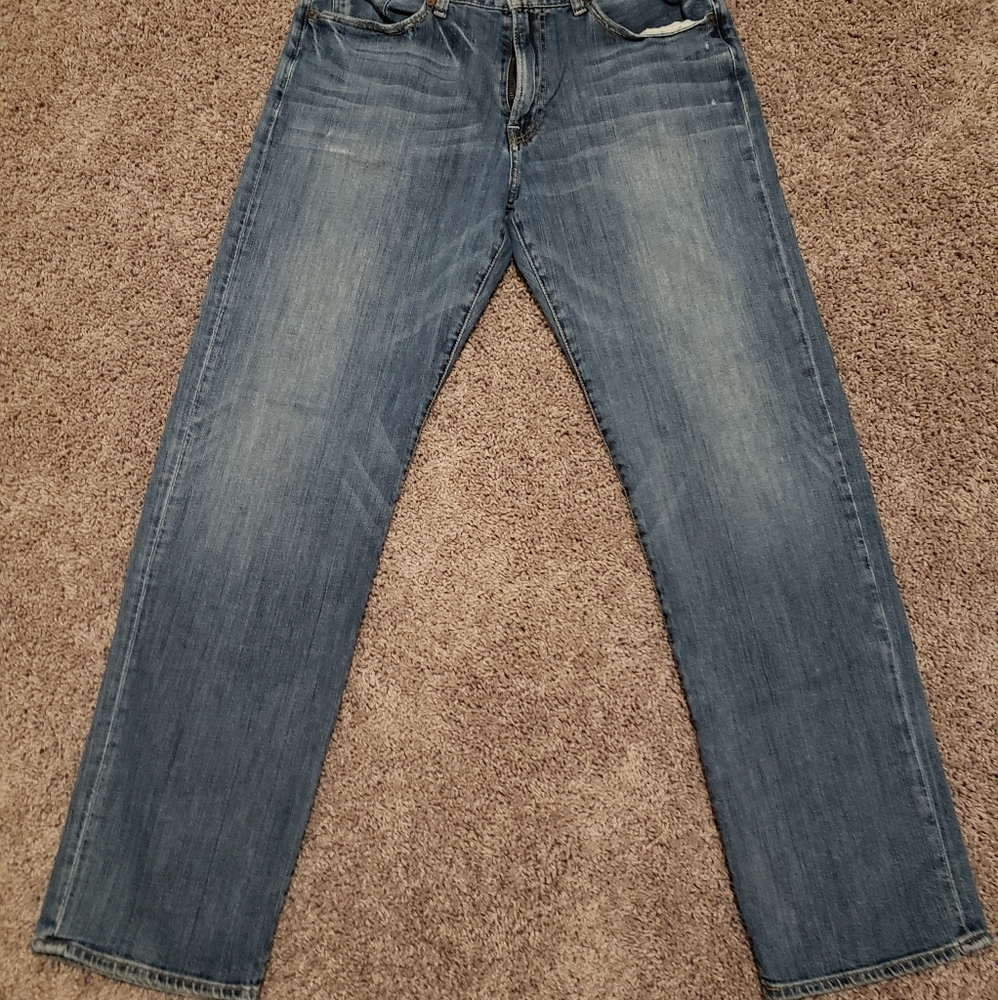 Lucky jeans